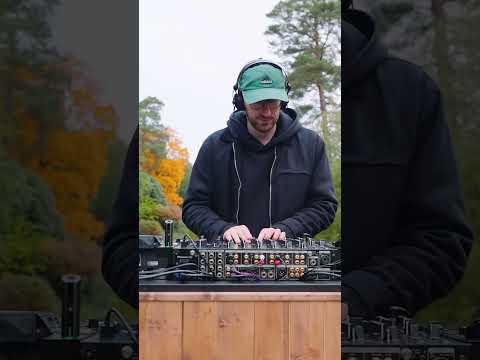 1 week on! a huge thanks for joining the premiere of my new stream, your response is so incredible!