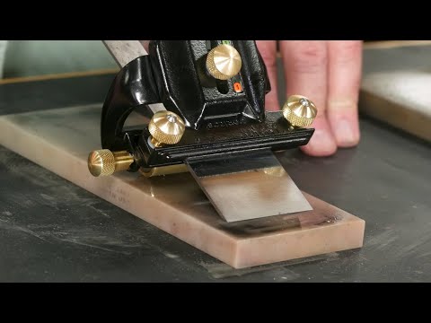 Secret Weapon for Sharpening!  Veritas Mk. II Honing Guide!