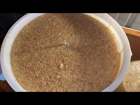 Big Eaze making peach mountain brandy moonshine