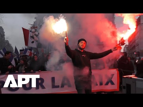 ‘We Will Not Die for Ukraine’: Massive Paris Protest Targets NATO, Macron and War Plans | APT