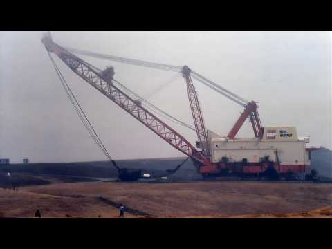 This $25 Million Excavator Swallowed Houses in One Bite — Then Bankrupted the Company That Built It