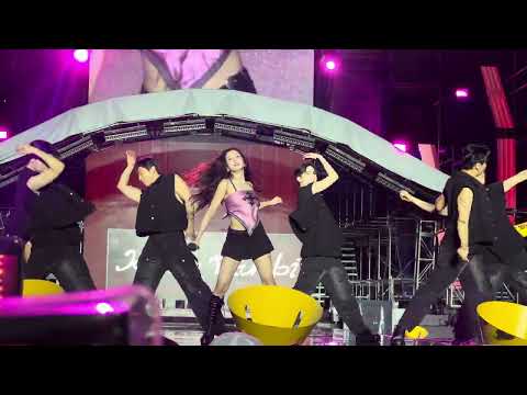 [4K] Problem (Ariana Grande) - Kwon Eunbi - Waterbomb Manila 2025