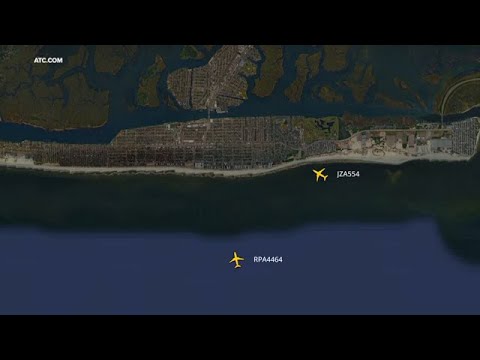Pilots take evasive action as 2 planes landing at JFK get dangerously close