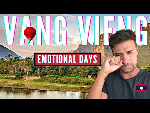 EMOTIONAL MOTORBIKE RIDE IN LAOS 🇱🇦 Vang Vieng is unbelievable, but I feel sad. 😥