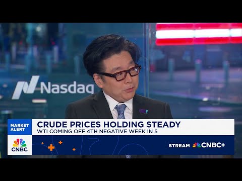 The S&P 500 could reach 7,500 by year-end, says Fundstrat's Tom Lee