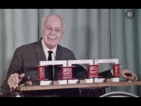 Electromagnetic Waves - with Sir Lawrence Bragg