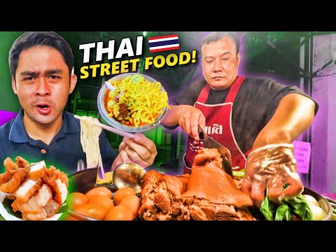 CHEAP Thai Street Food Tour in Chiang Mai Night Market! Northern Thai Street Food Heaven!🇹🇭