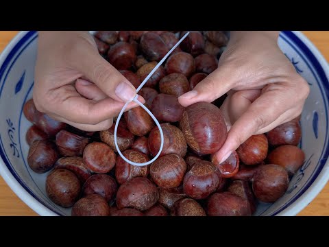 剥板栗壳原来这么简单，只要1根扎带就搞定，2秒剥一个，板栗完整不伤手，方法真管用，Super Easy Chestnut Peeling Trick! #剥板栗 #生活技巧 #Chestnuts 🌰