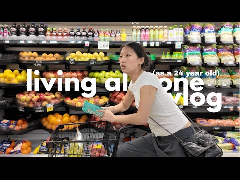 living alone in nyc | my favorite food spots, grocery, playing dress up, being a girl