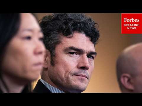 Does Joe Kent's Resignation Letter Make America 'Less Safe?' Counter Terror Expert Weighs In