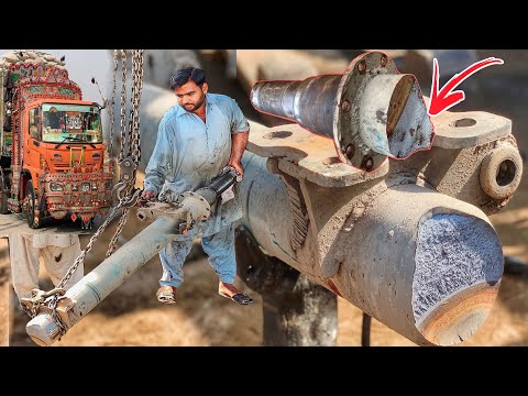 The main shaft of the loaded Trailer Broke while Climbing the Dangerous road