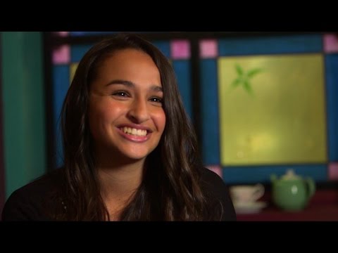 Transgender Teen Jazz Jennings Begins New Chapter