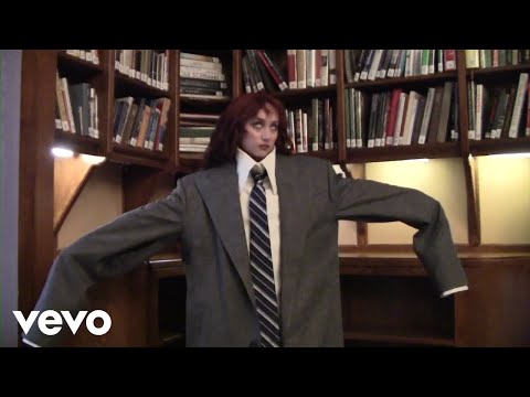 Chappell Roan - The Subway (Behind the Scenes)