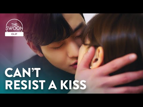 Kim Se-jeong makes the first move and kisses Ahn Hyo-seop | Business Proposal Ep 7 [ENG SUB]