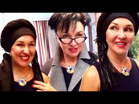 Аутфиты для женщин 40+,50+,60+ осенью - зимой 2018 - 2019 | Как носить шарфы - палантины ?