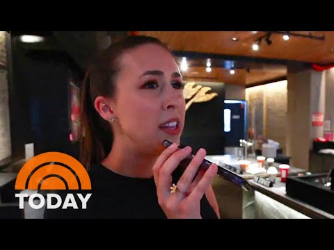 Cellphone etiquette 101: When and where to talk on the phone