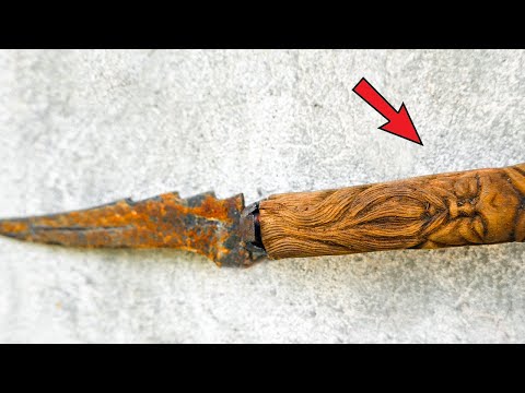 Restoration of a Mysterious Ritual Knife with a Beautiful Handle