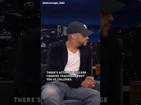 Bad Bunny as a College Class? How He's Inspiring the World of Academia 🎧📚