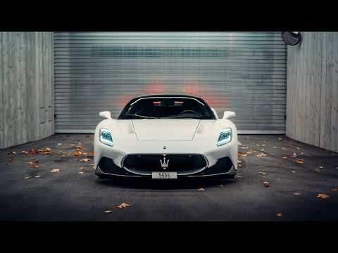 Maserati MC20 Coffee Run!