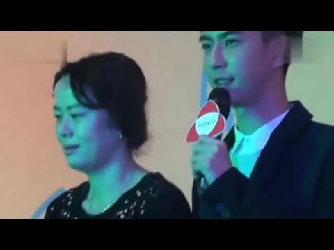 2014年 于朦胧和妈妈的暖心瞬间 | 这是你的来时路 但真希望时光能倒流 回到最初的模样