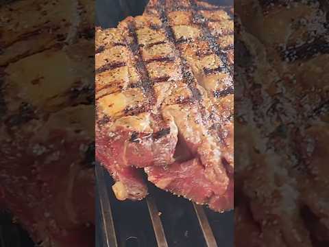 Coffee-Braised Chuck Roast with Cocoa Glaze #roast #coffee #potroast #YESChefCreates #BigChefDro