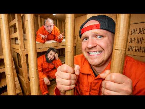 7 Days Escaping Cardboard Prison!