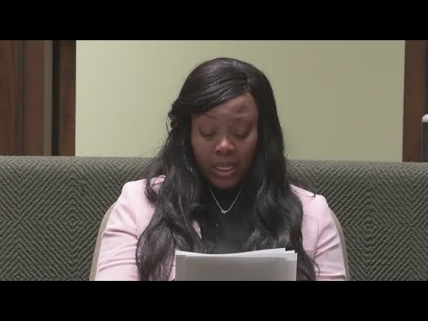 Woman accused of shooting Memphis pastor and his wife testifies on her own behalf