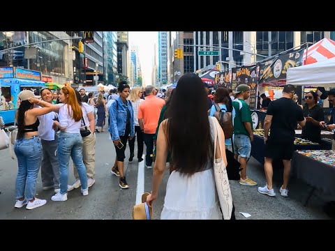 New York City Street Fair On 6th Ave