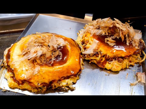 Large Yakisoba! Iron Plate Steak! Quick Orders at the Popular Okonomiyaki Restaurant in Osaka!