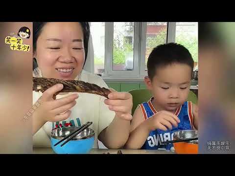 笑得肚子疼母子搞笑对话，土豆太淘气了，让妈妈彻底无语！