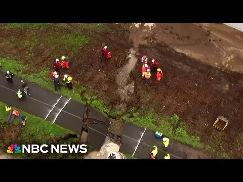 Evacuations ordered after Green River levee fails in Washington state