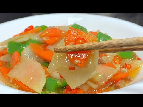白蘿蔔炒胡蘿蔔 清甜下飯超好吃【阿朝哥美食】 #白蘿蔔炒胡蘿蔔 #家常素菜做法 #快手炒菜教程 #素菜食譜