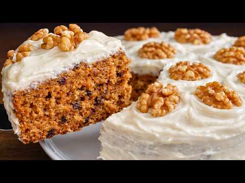 Carrots and oatmeal! No sugar! No white flour! My favorite oat cake in 15 minutes!