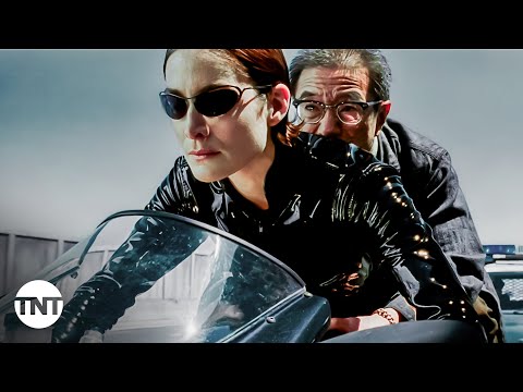 The Freeway Chase [CLIP] | The Matrix Reloaded | TNT