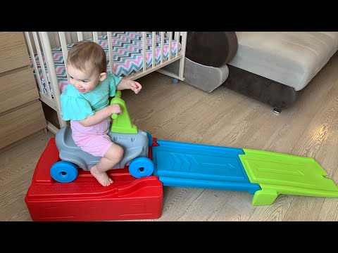 Развитие ребенка, один год и семь месяцев. Что умеет в 1 год и 7 месяцев. Проверка знаний