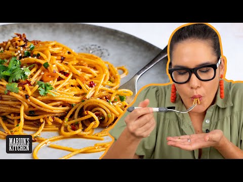 If you love CHILLI CRISP, then you NEED this pasta! CHILLI CRISP SPAGHETTI | Marion's Kitchen