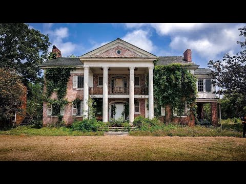 Inside an ABANDONED Time Capsule - You Won't Believe What's Left!!!