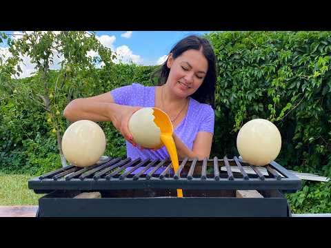 😯This Size Is Just Right! Ostrich Egg Omelet and More