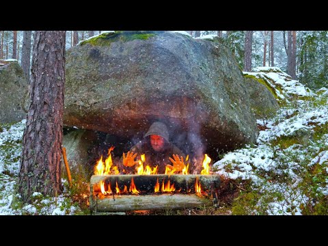 WINTER SURVIVAL AND BUSHCRAFT - No Sleeping bag - No Food