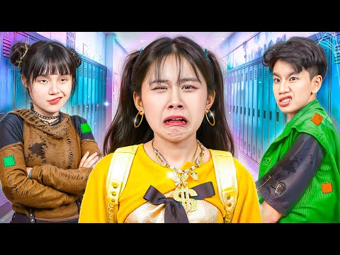 Premier Jour D'une Fille Riche Dans Une École Pauvre!