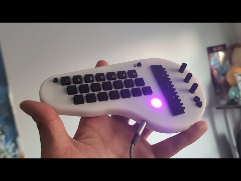 IM OBSESSED WITH THE MINICHORD!! - Music Time EP.6 (Waoki Music) #Minichord #omnichord #synth