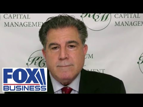 Expert reveals why he exited tech holdings