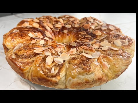 Not a pie, but gold! Everyone is looking for this Christmas Apple pie recipe!