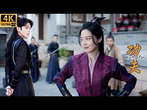 Hundreds of masters surrounded Fan Xian, but Haitang Duoduo shouted and scared everyone away!