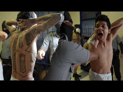 La cárcel más estricta del mundo: El Salvador.