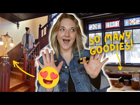Estate Sale & Antique Shopping For My Guest Bedroom! *BIG HAUL*