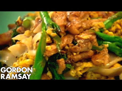 Egg-Fried Rice Noodles with Chicken | Gordon Ramsay