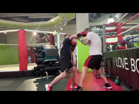 Как не упасть в нокаут. 100% метод как уменьшить количество пропущенных ударов в голову