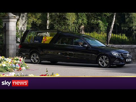 Queen Elizabeth leaves Balmoral Castle for the last time