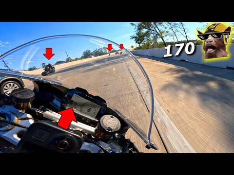 High Speed Blast On The Ducati V4S With Friends!